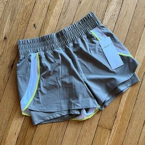 Olive Layer 8 2-fer Run Short in Size S